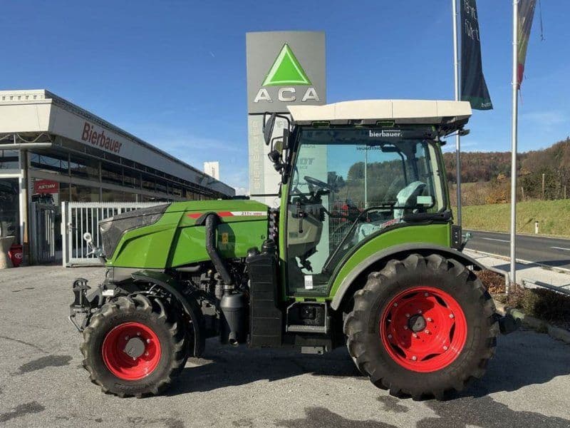 Fendt 211 Vario V (Gen3)