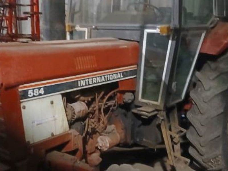 Case IH 584