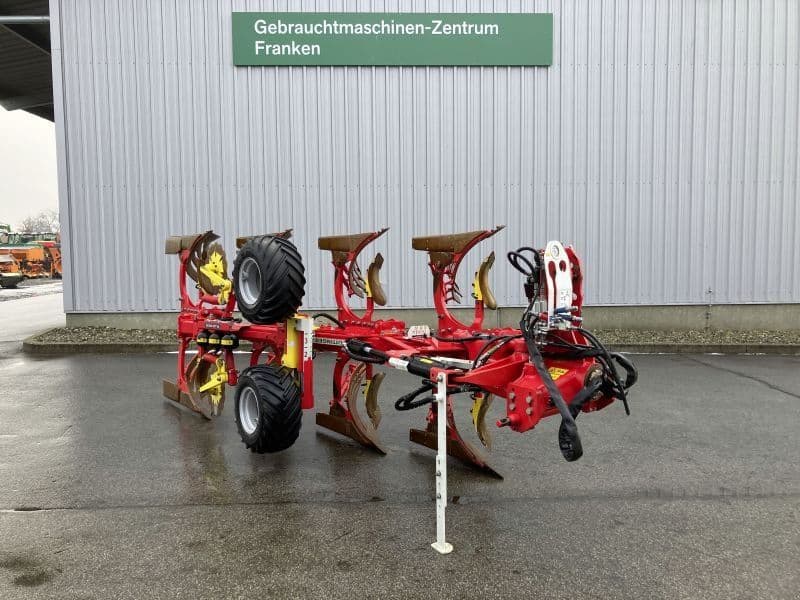 Pöttinger SERVO 3000 PLUS NOVA 4-SCHARIG