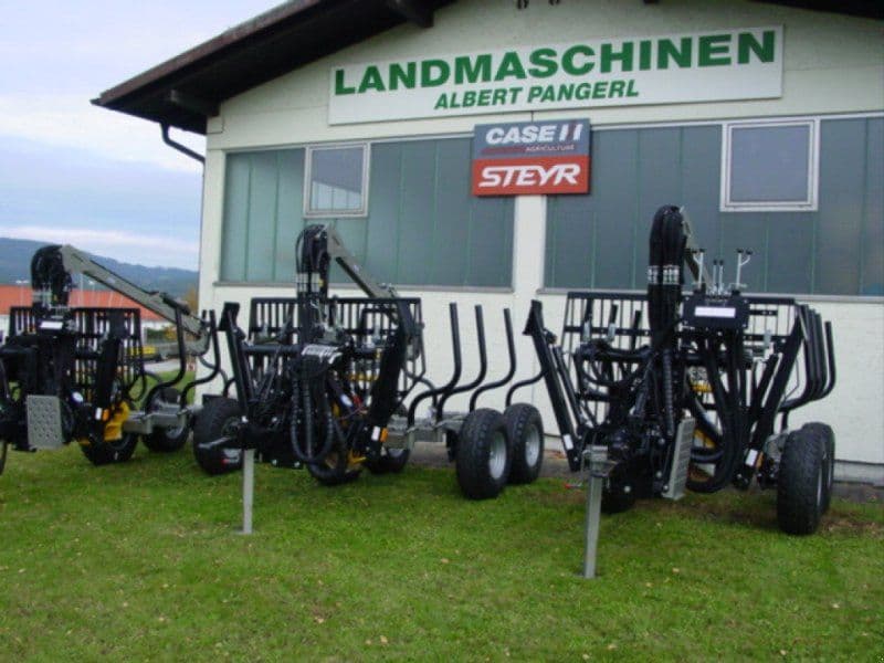 Multiforest 650 New Edition mit Trejon Kran 4800