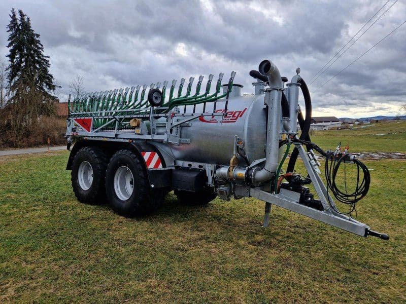 Fliegl VFW 12000 MAXX Line Plus + SKATE 2.0 150