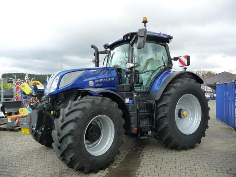 New Holland T7.245 AC Stage V Generation