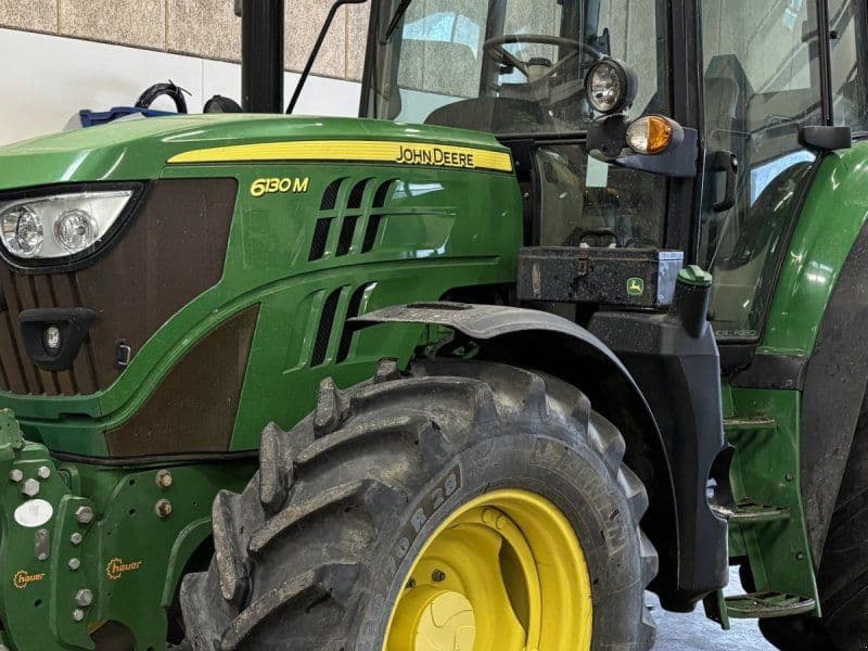 John Deere 6130M Med frontlift