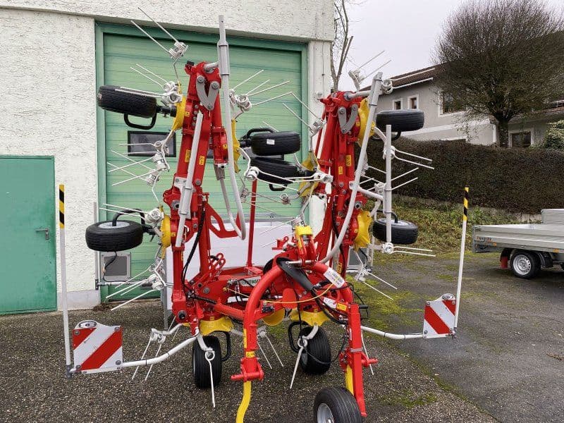 Pöttinger Zettkreisel HIT 8.81