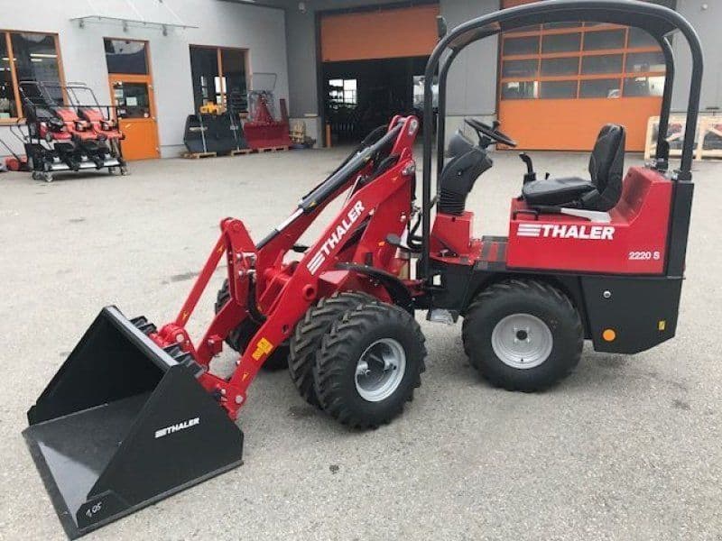 Thaler Hoflader 2220S 19PS