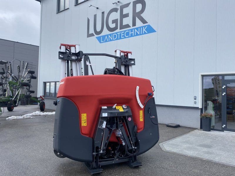 Kverneland iXter B 13