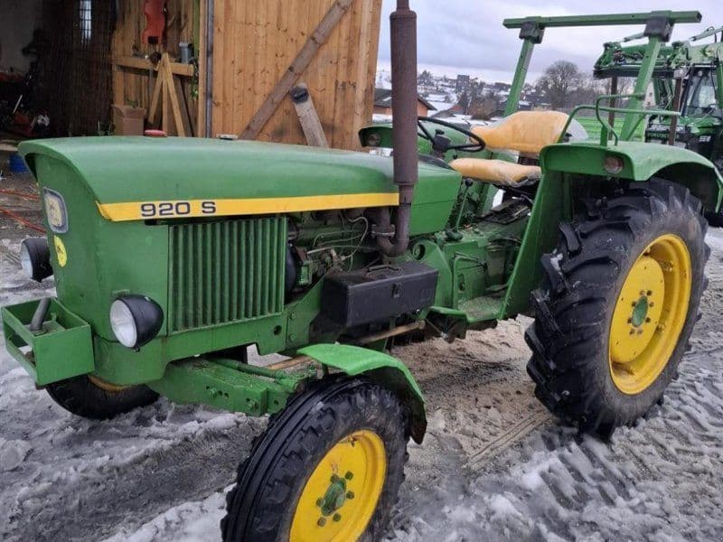 John Deere 920S