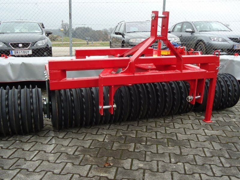 Dominator Cambridge 300  mit Schwenkbock AKTION!!