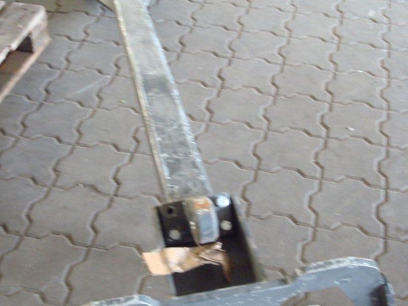 Kreuter Adapterrahmen Fendt 300 Vario COM III