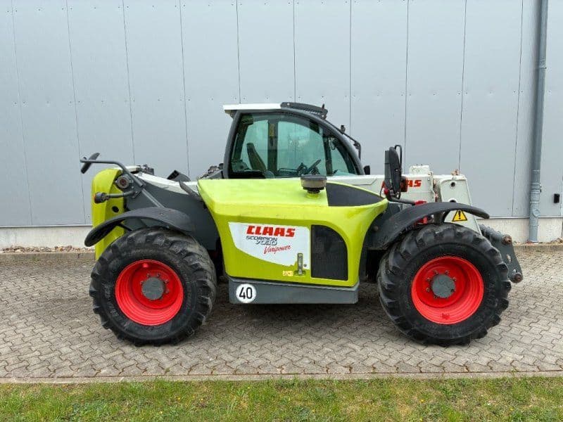 Claas Scorpion 7030 Varipower