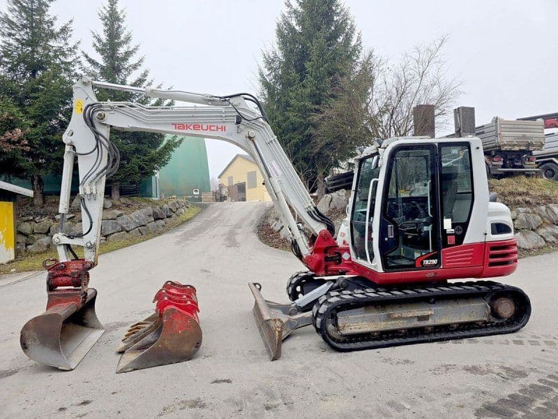Takeuchi TB290