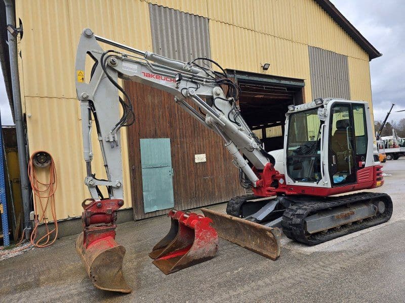Takeuchi TB290