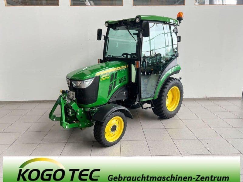 John Deere 2032R