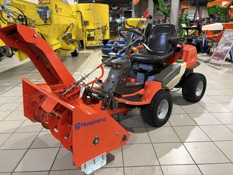 Husqvarna PF21 Allrad mit 122XP Mähdeck & Schneefräse