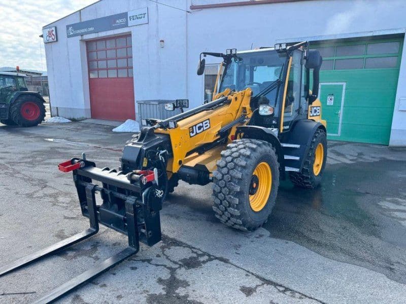 JCB TM 320 TELE-