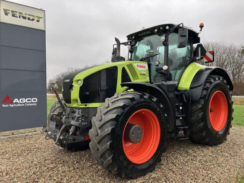 Claas AXION 930
