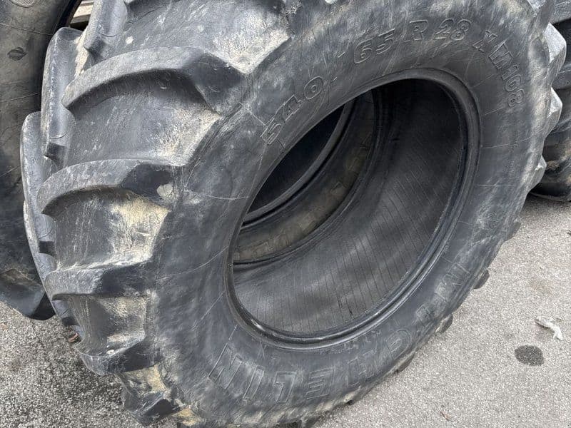 Michelin 540/65R28 XM 108