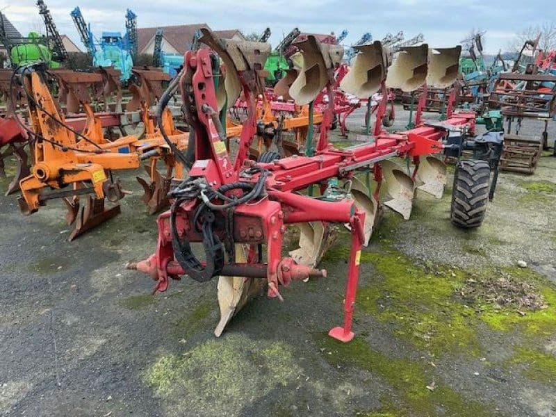 Kverneland CHARRUE