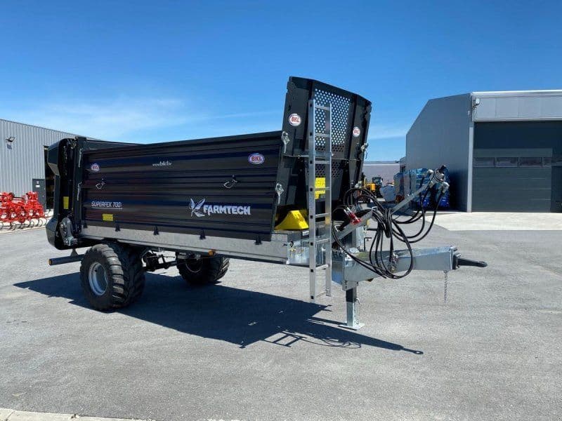 Farmtech Superf 700
