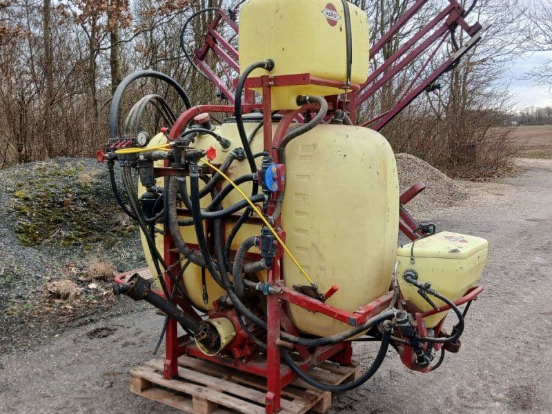 Hardi 850L og 12 Meter