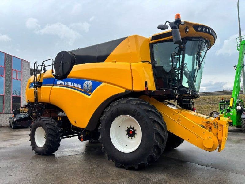 New Holland CX 7.80