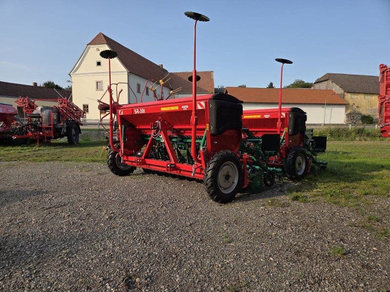Agro-Masz es Modell !!! SR 301