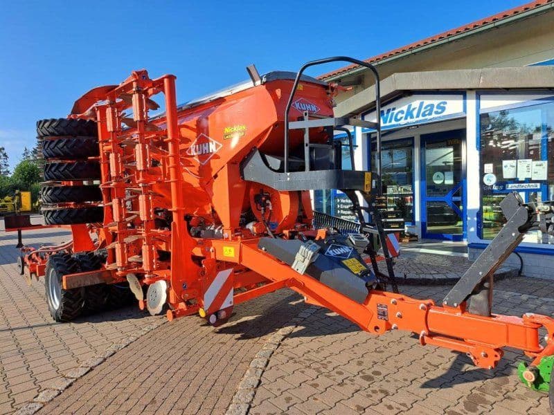 Kuhn Espro6000R