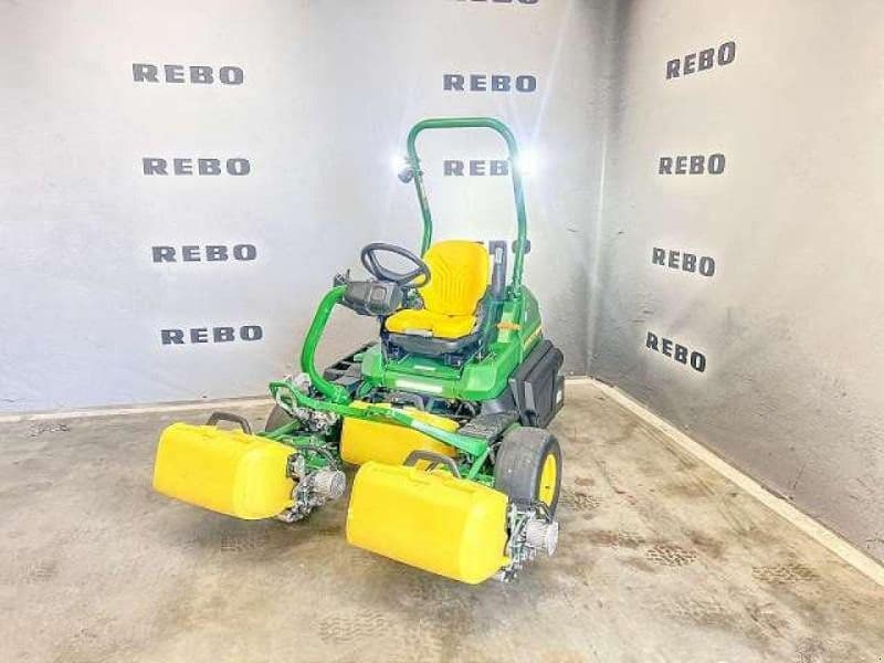 John Deere HYBRID-TRIPLEXMÄHER