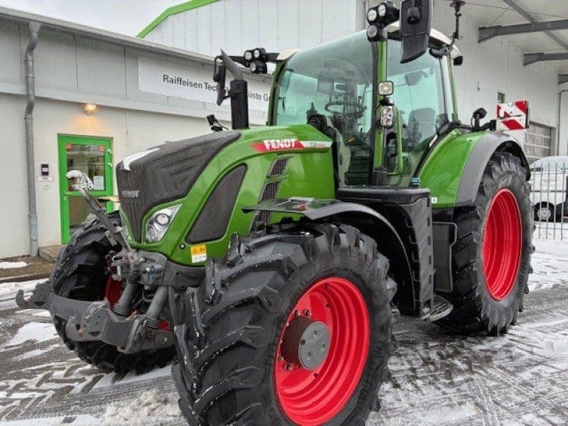 Fendt 724 Vario Gen6 Profi +