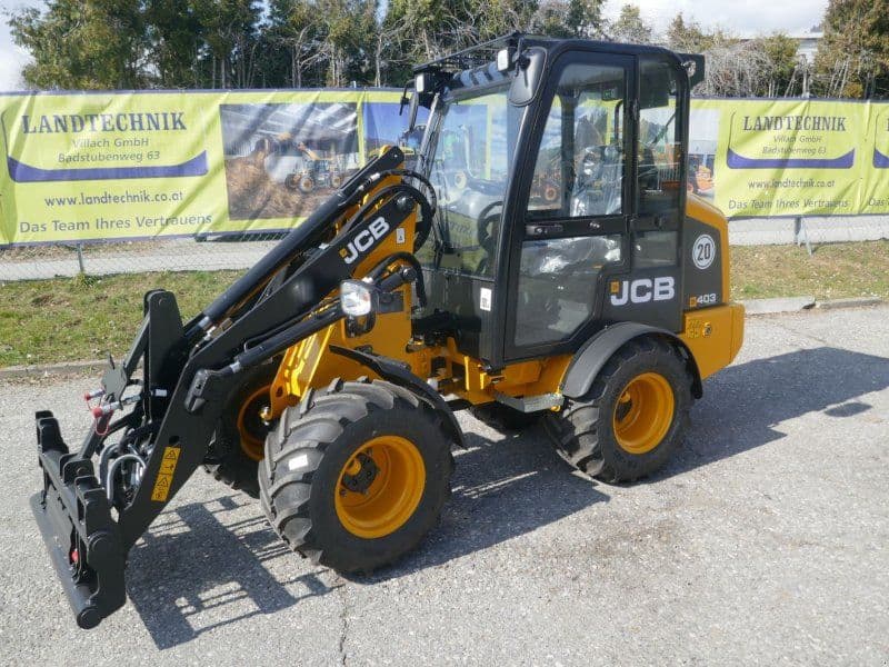 JCB 403 Agri