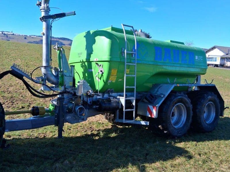 Bauer Poly 11100 Liter