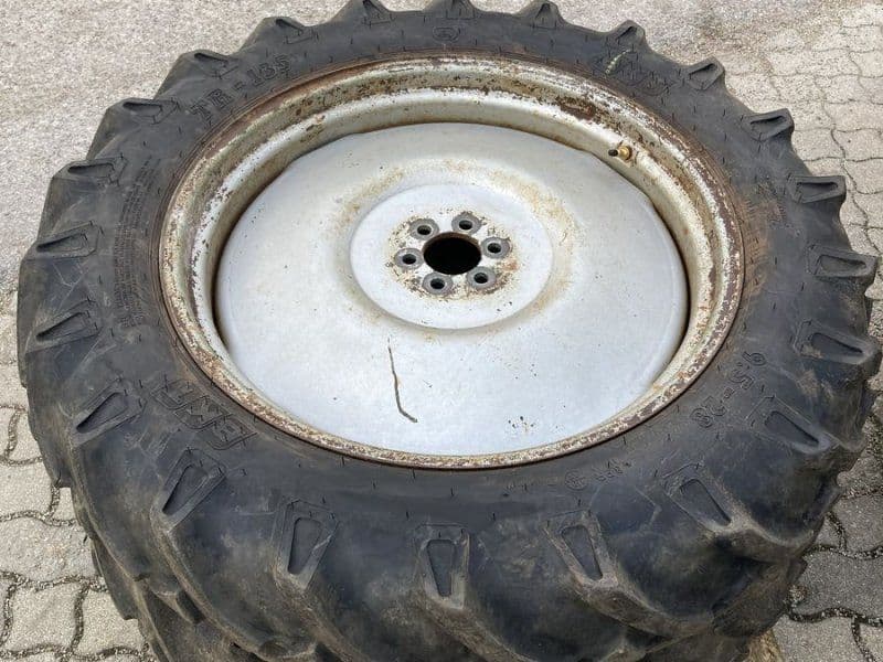 BKT Kulturräder 9,5-28