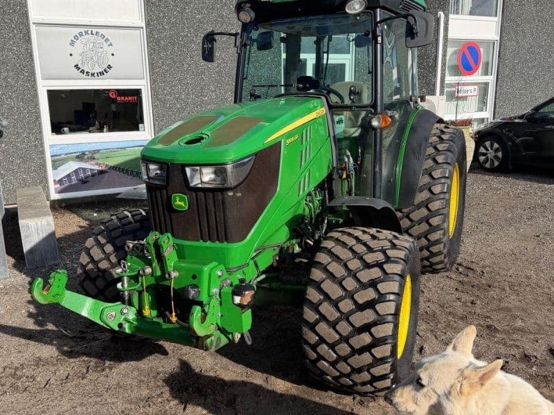 John Deere 5105GF FRONTLIFT. HJUL MED DÆK MEDFØLGER