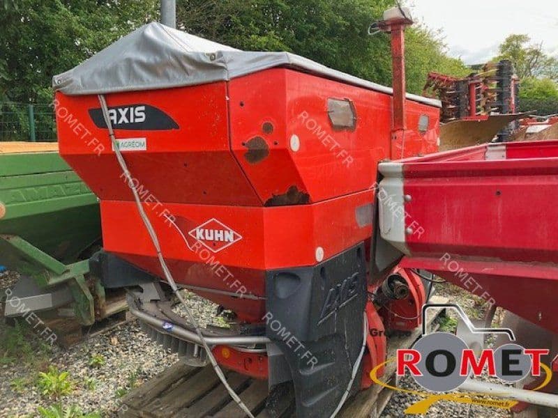 Kuhn AXIS 40.2 M-EMC