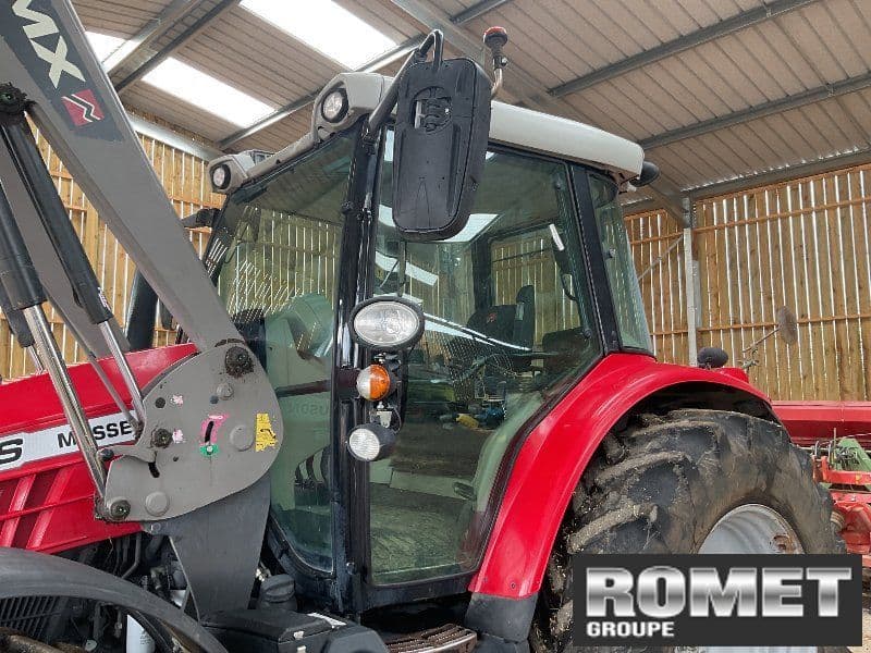 Massey Ferguson 5713 S D4 EF MR