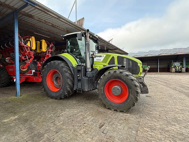 Claas Axion 920 C-Matic