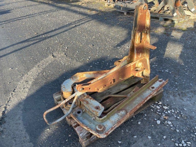 Faucheux Adaptation pour chargeur Deutz DX 3.30/3.50 Fauche