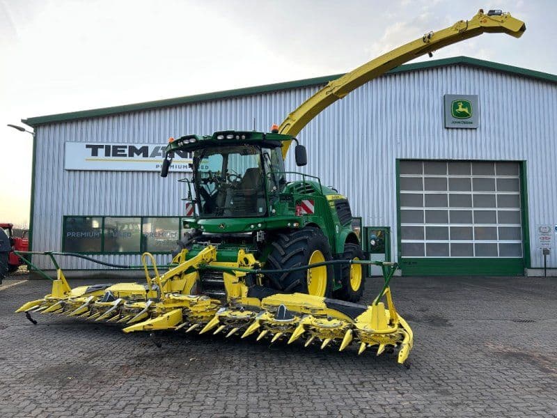 John Deere 8500 mit Kemper 375 Plus