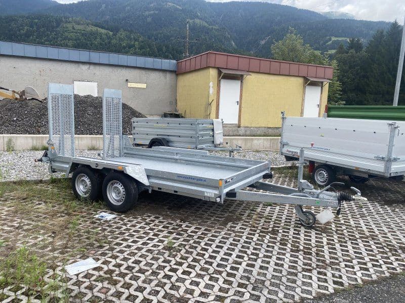 Pongratz PMT 360/18T Baumaschinener