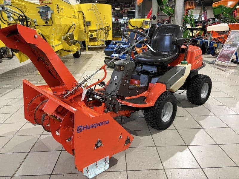 Husqvarna PF21 Allrad mit 122XP Mähdeck & Schneefräse