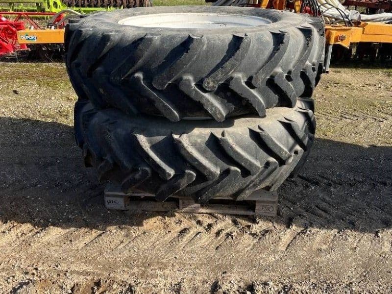 Tvillinghjul 18.4-38