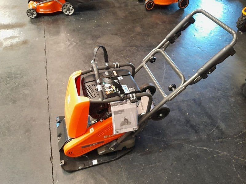 Husqvarna Rüttelplatte LF 130 LT (Diesel)