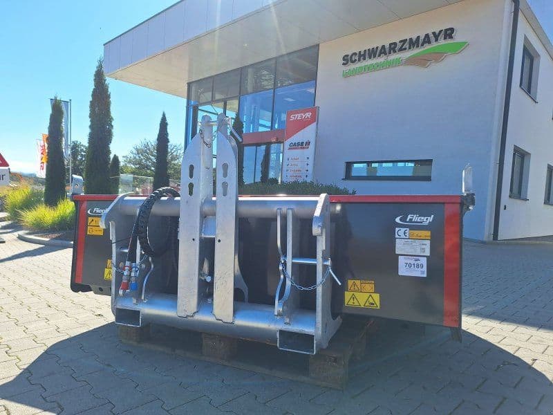 Fliegl AgroCenter Heckschel G2000mm