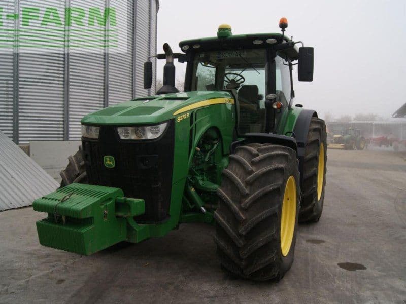 John Deere 8370R
