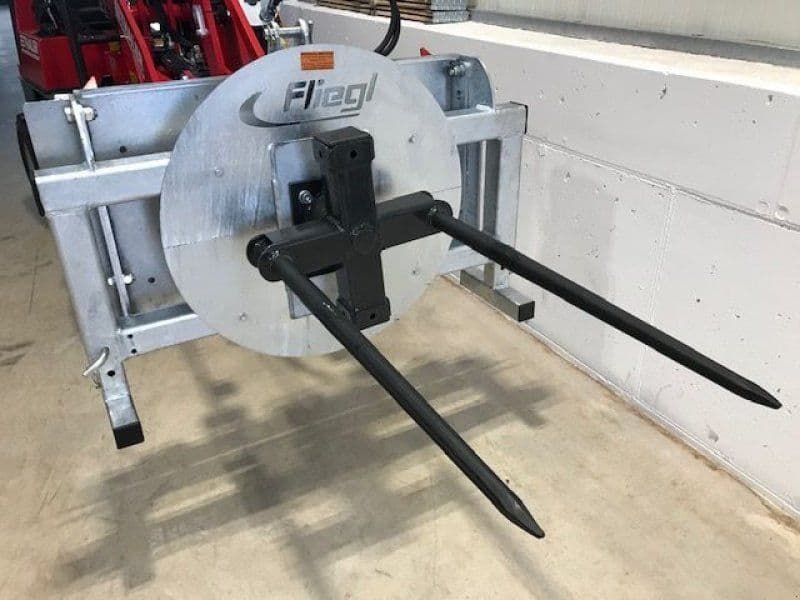 Fliegl Rundballenabwickler Euro-Dreipunkt