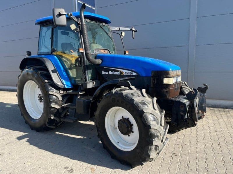 New Holland TM 130