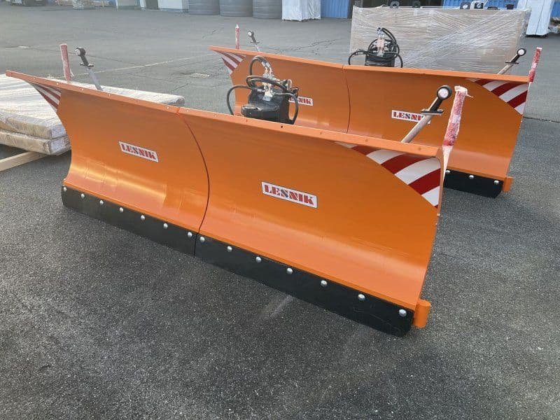 Lesnik SPH T28 mit Dreipunktanbau