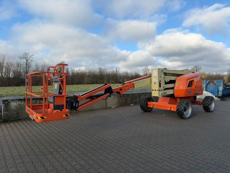 JLG 520AJ HC3