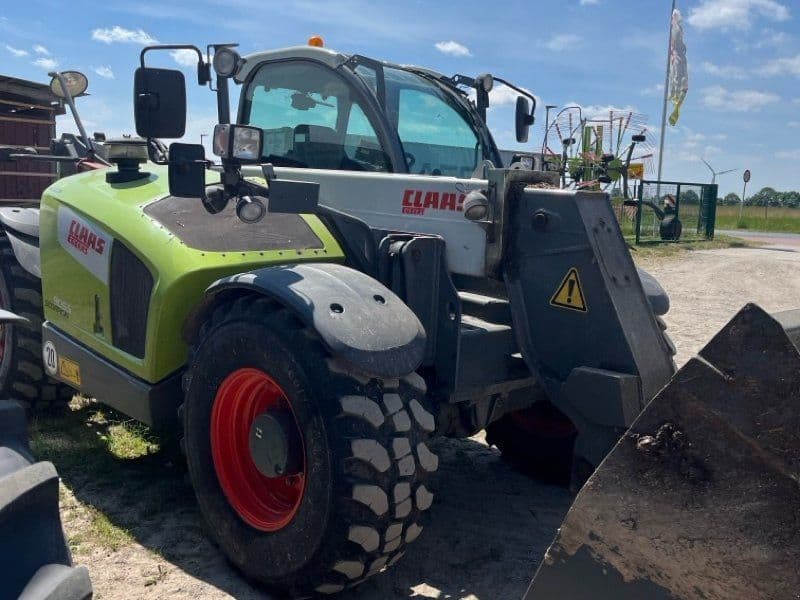 Claas SCORPION 9055