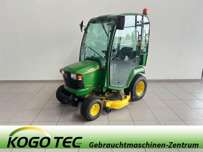 John Deere X495